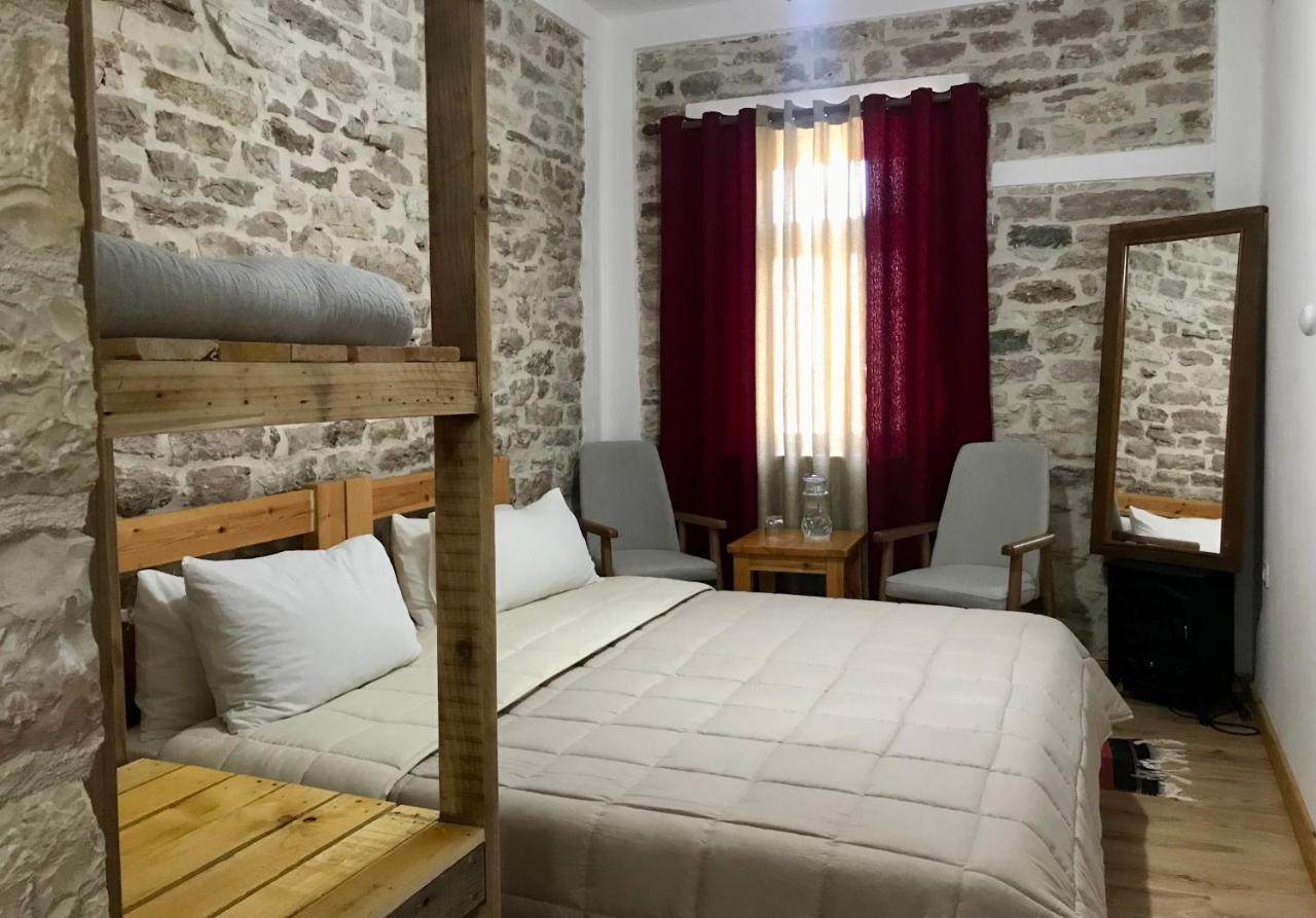 Gjirokastër Vila Eri מראה חיצוני תמונה