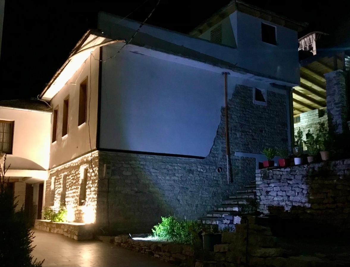 Gjirokastër Vila Eri מראה חיצוני תמונה