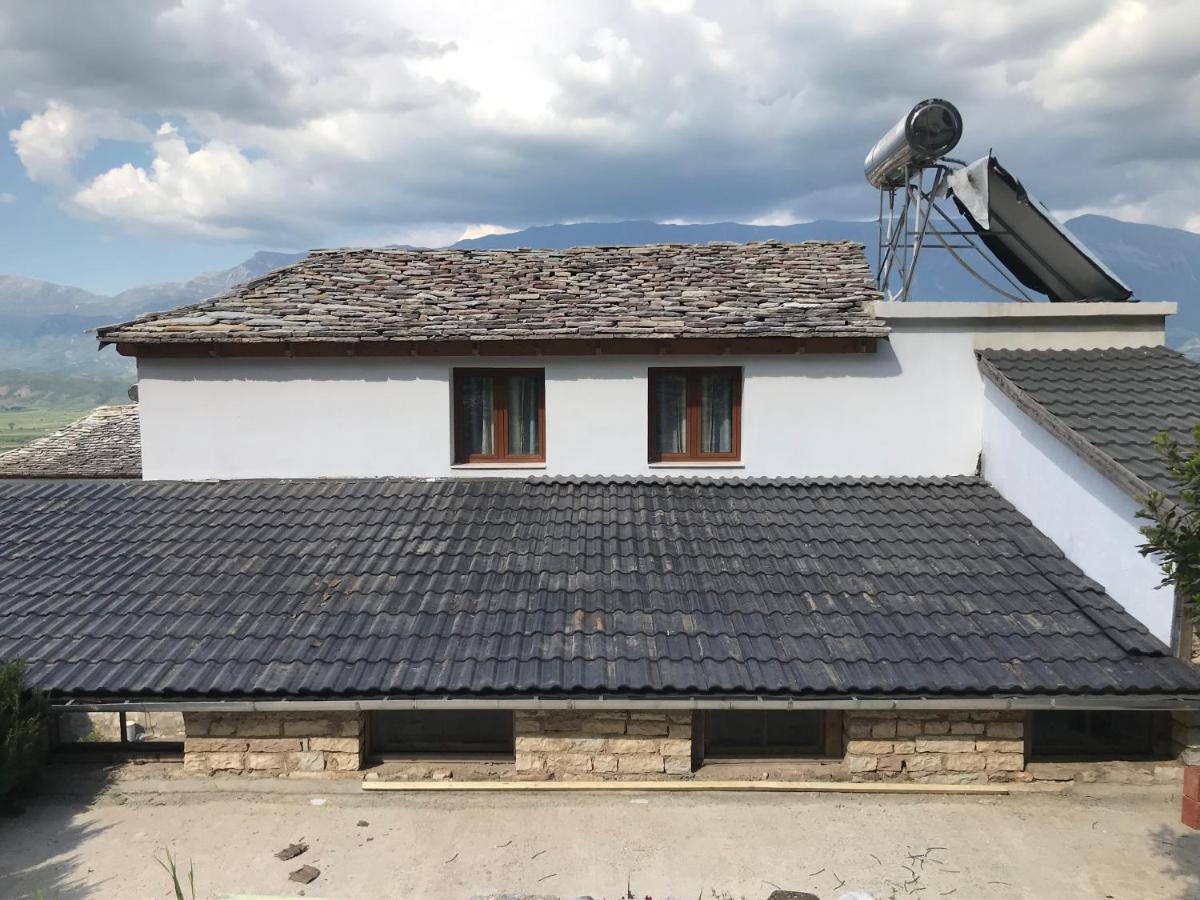 Gjirokastër Vila Eri מראה חיצוני תמונה