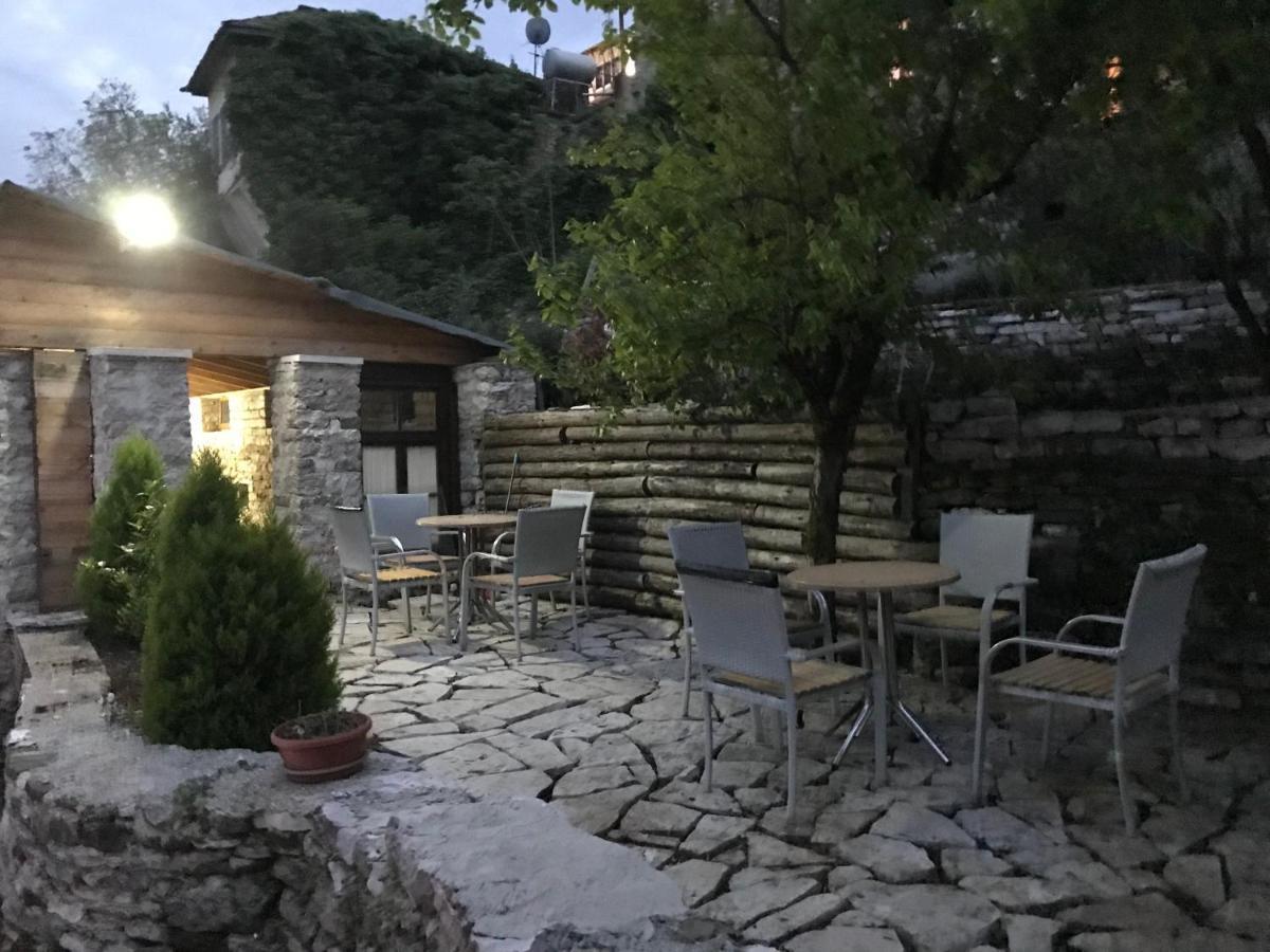 Gjirokastër Vila Eri מראה חיצוני תמונה