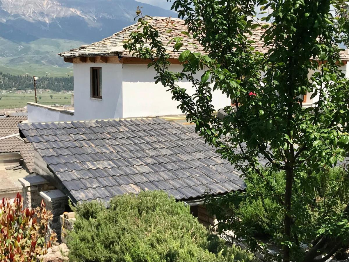 Gjirokastër Vila Eri מראה חיצוני תמונה