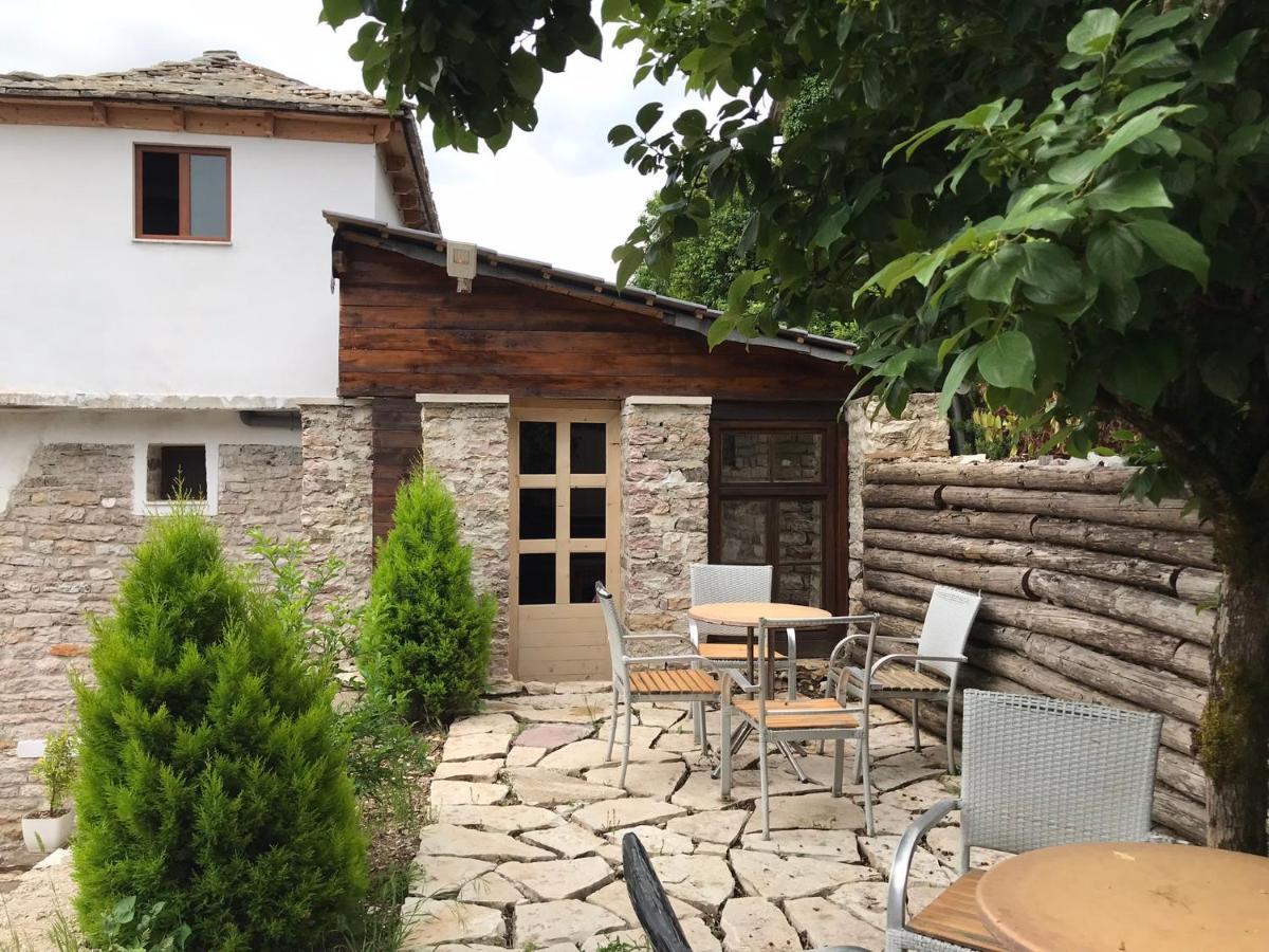 Gjirokastër Vila Eri מראה חיצוני תמונה