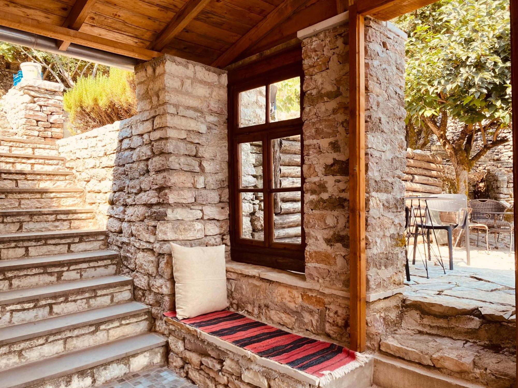 Gjirokastër Vila Eri מראה חיצוני תמונה