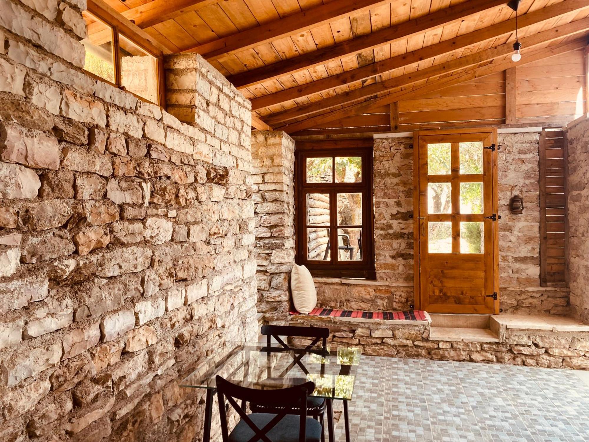 Gjirokastër Vila Eri מראה חיצוני תמונה